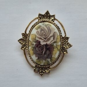 Sarah Coventry Floral Cabochon Brooch Pendant